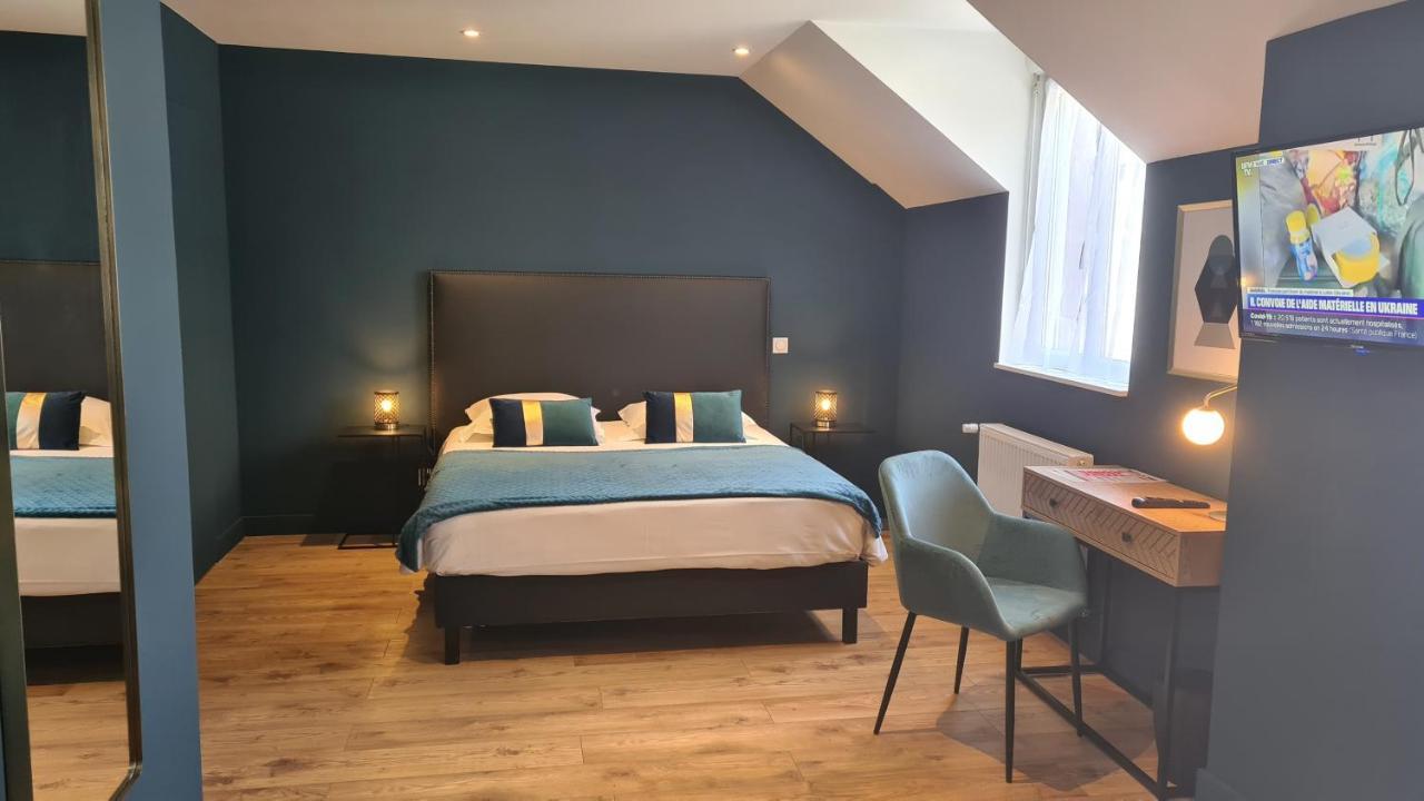 Le Hotel