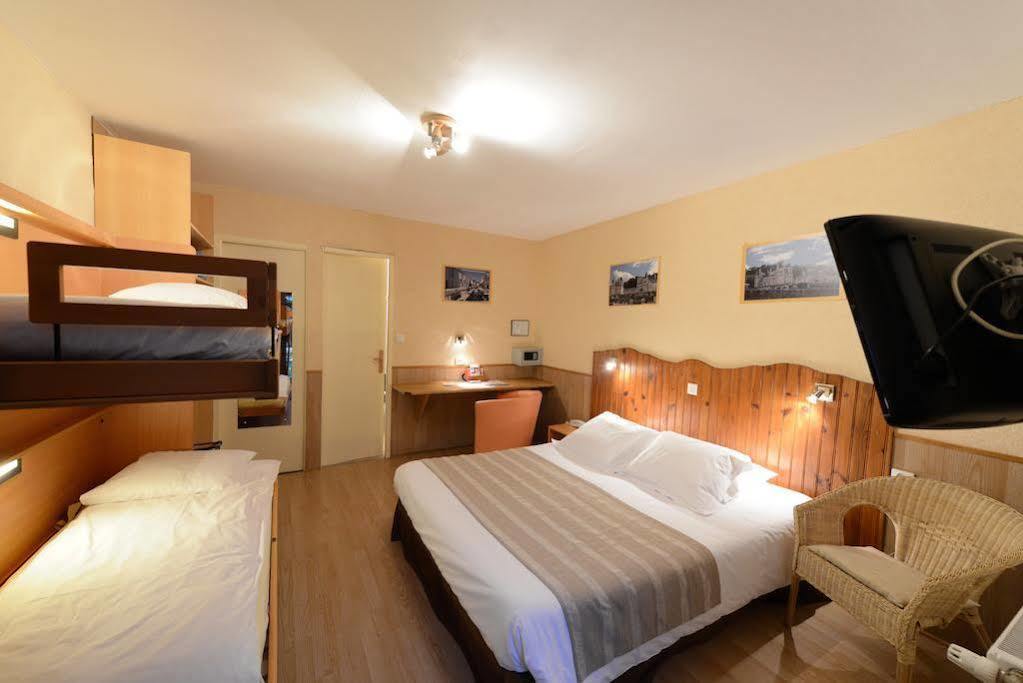 Le Hotel 2*