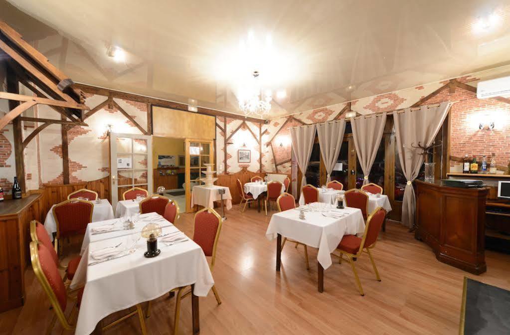 Le Hotel Beaugency