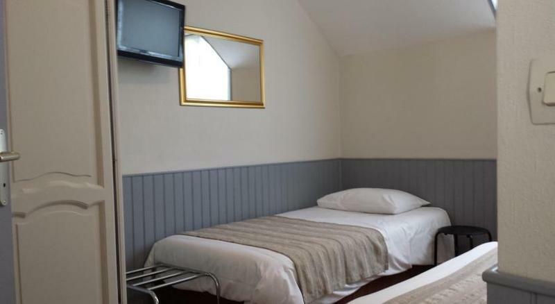 Le Hotel 2*