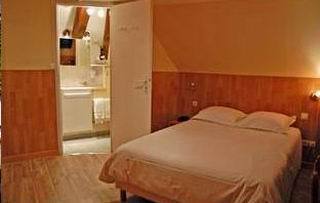 Le Hotel 2*